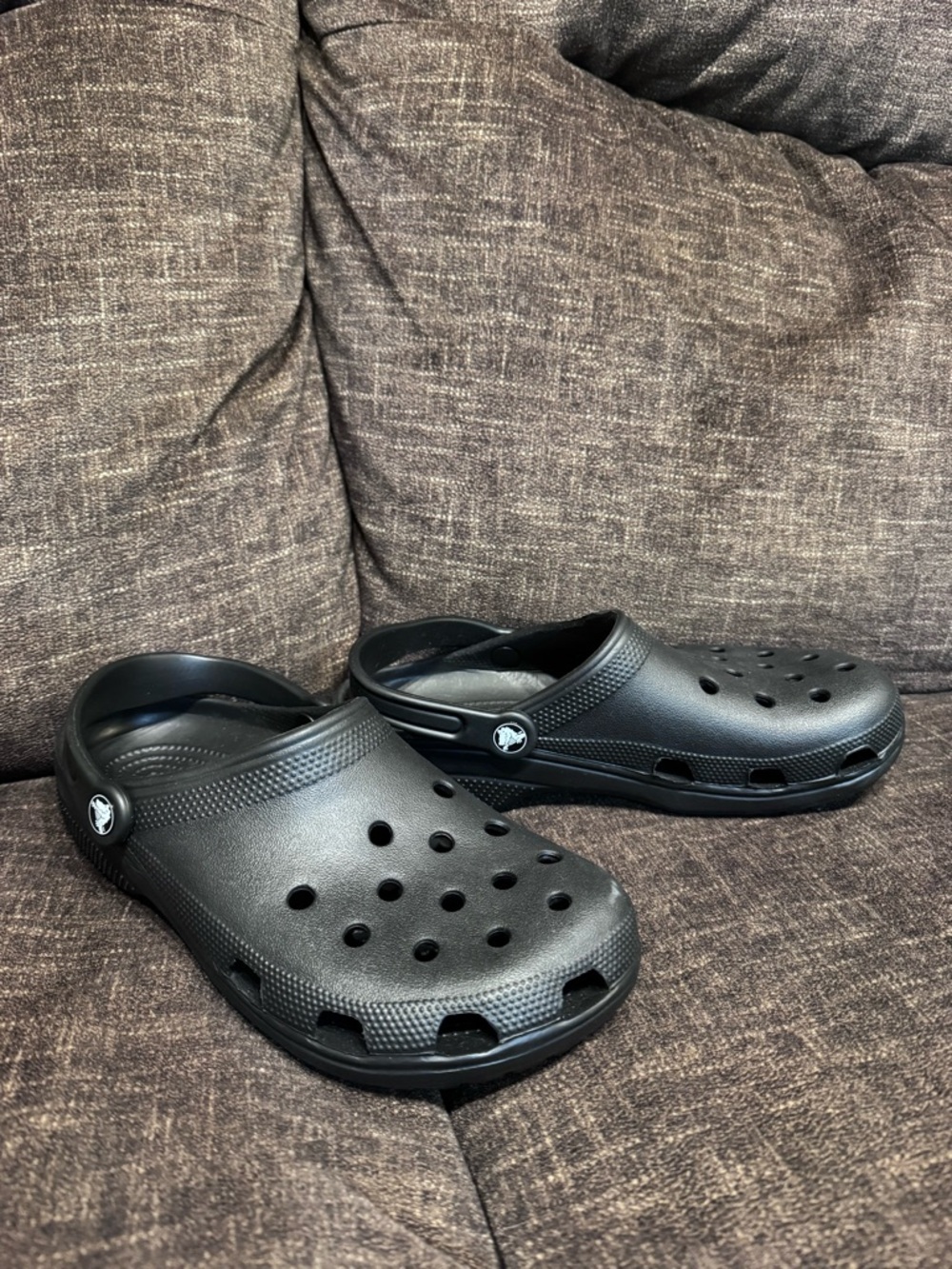 Crocs Classic Clog Men's Black Slip-On Sandals men’s Size 7 women’s size 9